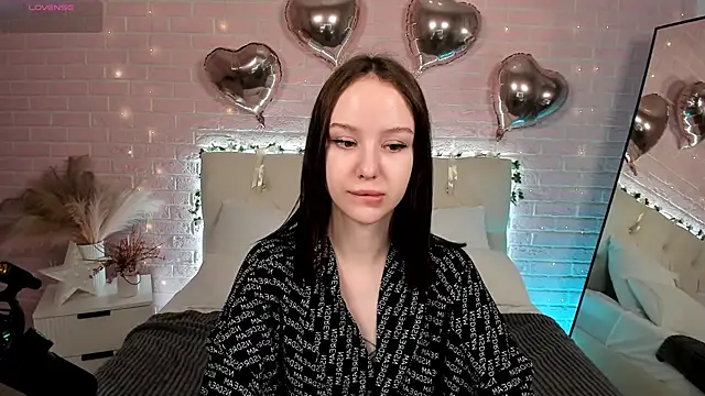 MarySparkle online show from 11.12.25