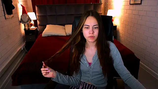 UliaNeer online show from 04.23.26