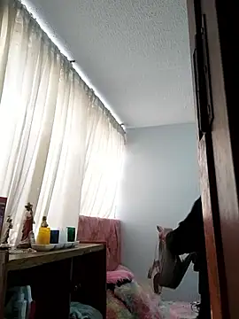 kittenFreyja  online show from 01.17.26