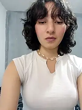 LuaBusch online show from 12.18.25