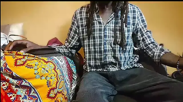 EYEzIAM online show from 09.13.25