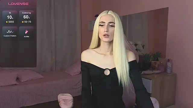 Snapshot of tommy_XXX chatting on 11.17.25 tommy XXX online show from 11.17.25