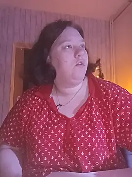 Snapshot of Feuchtekitty92@xh chatting on 12.21.25 Feuchtekitty92xh online show from 12.21.25