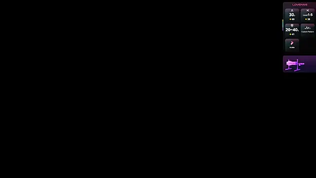 Snapshot of DollyMae_ chatting on 04.11.26 DollyMae online show from 04.11.26