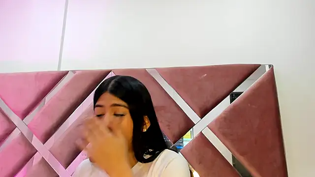  jasmine blush online show from 03.26.26