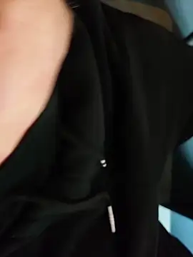 Snapshot of MyDick4You666 chatting on 12.02.25 MyDick4You666 online show from 12.02.25