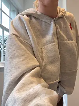 lolableux online show from 02.01.26