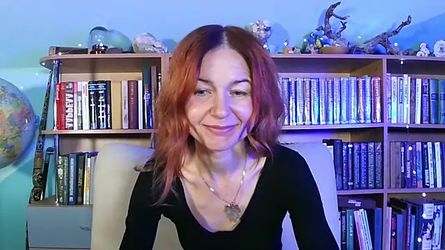 Snapshot of Foxilady357 chatting on 11.13.25 Foxilady357 online show from 11.13.25