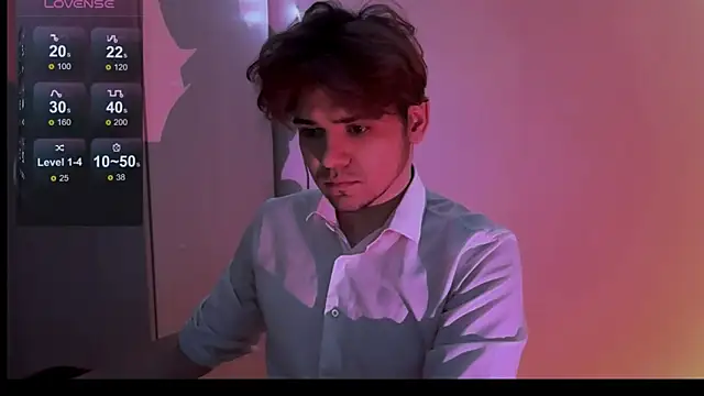 Snapshot of 1RobertTT chatting on 09.12.25 1RobertTT online show from 09.12.25