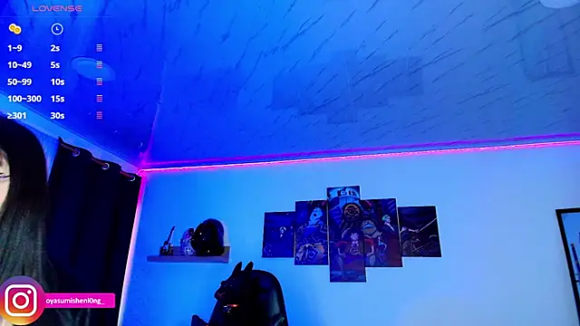 Snapshot of Nicorobinn chatting on 09.18.25 Nicorobinn online show from 09.18.25