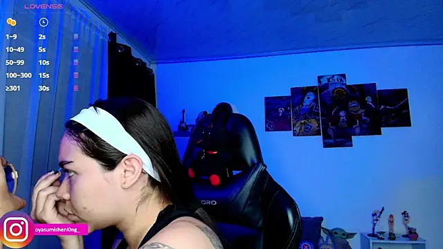 Snapshot of Nicorobinn chatting on 03.18.26 Nicorobinn online show from 03.18.26