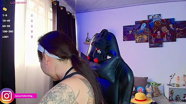 Snapshot of Nicorobinn chatting on 03.21.26 Nicorobinn online show from 03.21.26