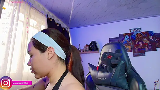 Snapshot of Nicorobinn chatting on 03.22.26 Nicorobinn online show from 03.22.26