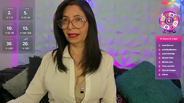 SabinaDeluxe cg online show from 12.19.25