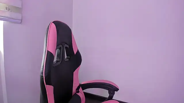 Arianna Jannes online show from 03.16.26