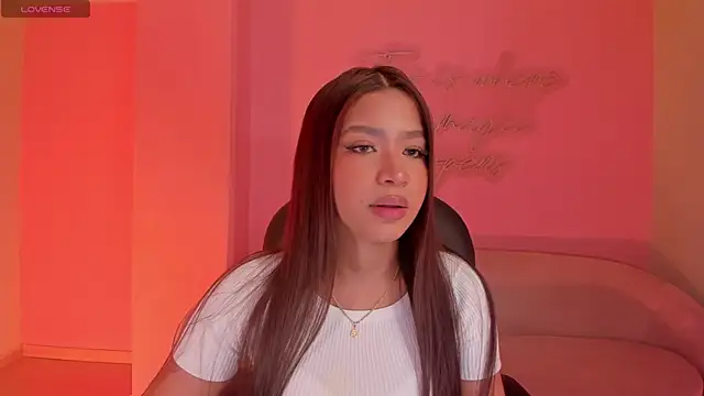 SophieHouston  online show from 07.12.26