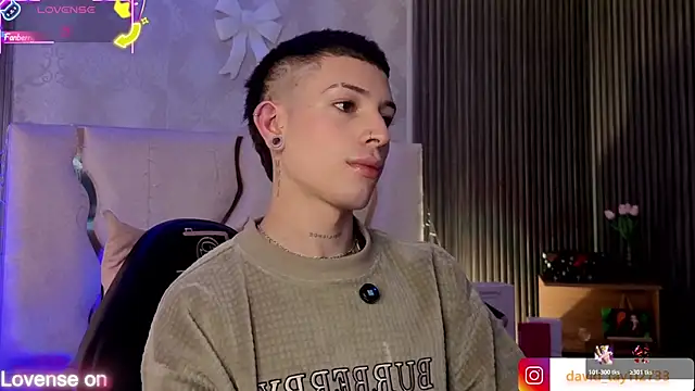 boyfox tay online show from 02.23.26