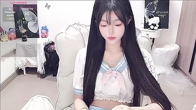 Snapshot of -EEBABY chatting on 06.02.26 -EEBABY online show from 06.02.26