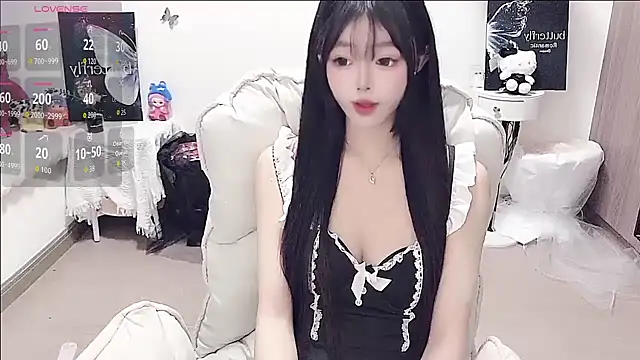 Snapshot of -EEBABY chatting on 06.08.26 -EEBABY online show from 06.08.26