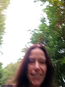 Snapshot of littleladyshelly chatting on 10.11.25 littleladyshelly online show from 10.11.25