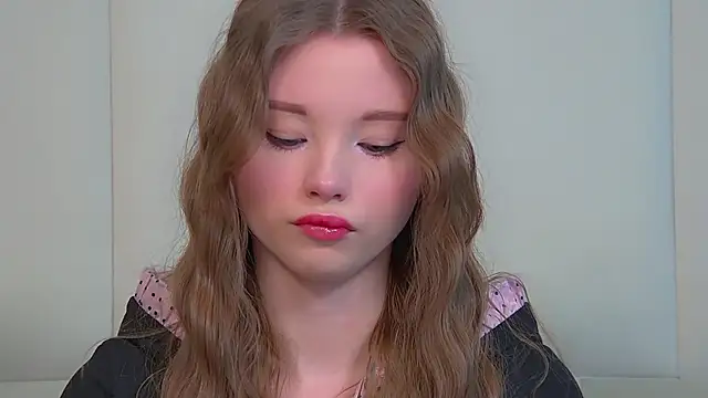 KeiraAsti online show from 05.28.26