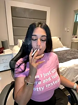 Snapshot of LilMisIndianx chatting on 11.17.25 LilMisIndianx online show from 11.17.25