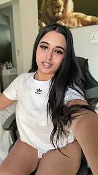LilMisIndianx online show from 05.24.26