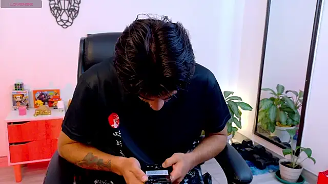 Elian savoy online show from 02.15.26