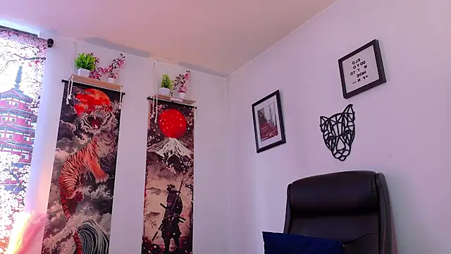 Snapshot of Elian_savoy chatting on 07.19.26 Elian savoy online show from 07.19.26