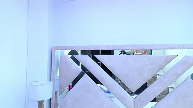 ximena vasquez8 online show from 12.15.25