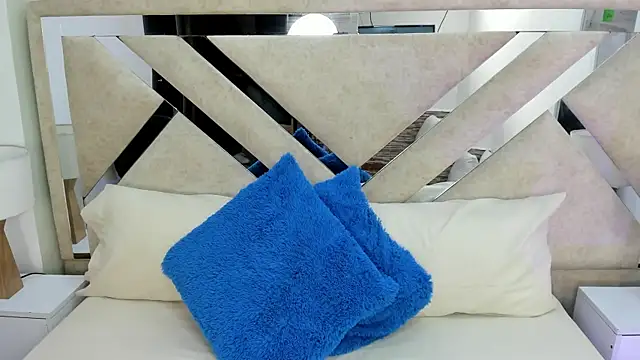 ximena vasquez8 online show from 01.09.26