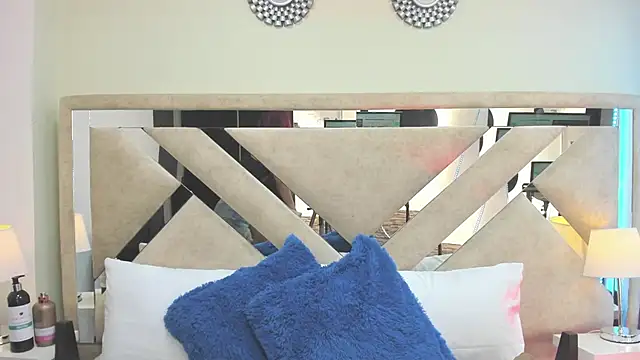 ximena vasquez8 online show from 04.07.26