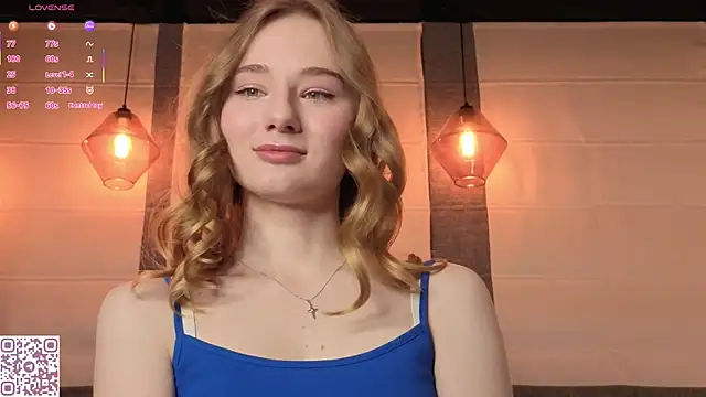 ElvinaRose online show from 11.08.25