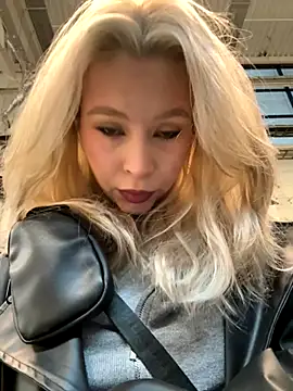 Cum girlss online show from 10.17.25