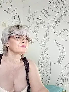 Catty Lady online show from 03.27.26