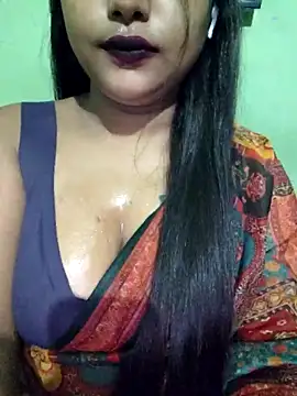 Snapshot of JIYA-04 chatting on 09.14.25 JIYA-04 online show from 09.14.25