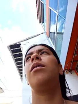 Snapshot of SharonDustLove chatting on 11.25.25 SharonDustLove online show from 11.25.25