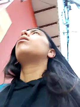 Snapshot of SharonDustLove chatting on 11.27.25 SharonDustLove online show from 11.27.25