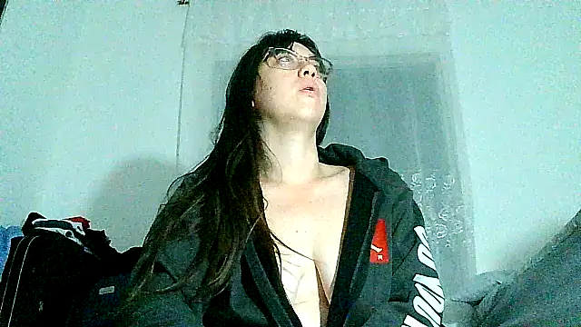 lareinalareinadelanal online show from 09.28.25