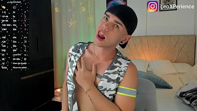 Snapshot of jhosepMoreno chatting on 10.28.25 jhosepMoreno online show from 10.28.25