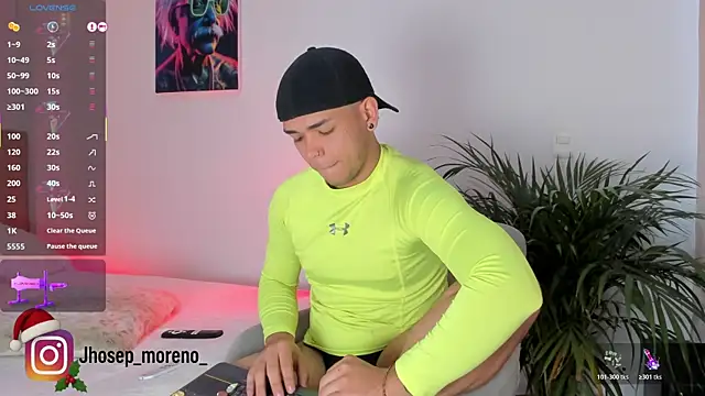 Snapshot of jhosepMoreno chatting on 11.15.25 jhosepMoreno online show from 11.15.25