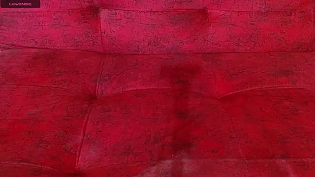 Snapshot of naomi_powel chatting on 02.19.26 naomi powel online show from 02.19.26