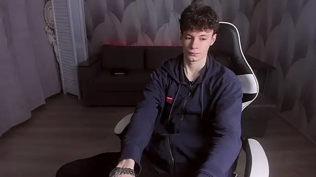 Edvard Blare online show from 10.18.25