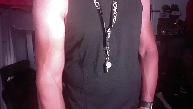 Snapshot of DILFJockDad87 chatting on 10.29.25 DILFJockDad87 online show from 10.29.25