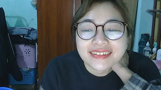 Uhem112 online show from 12.19.25