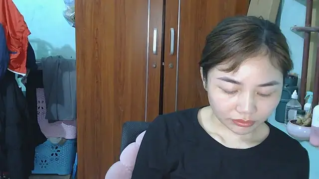 Uhem112 online show from 12.22.25