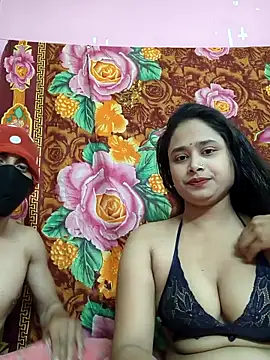 Seducing couple online show from 03.03.26