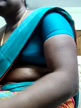 Snapshot of papukurty chatting on 02.10.26 papukurty online show from 02.10.26