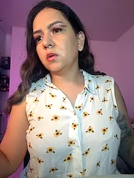 Abbyjoness21 online show from 09.19.25