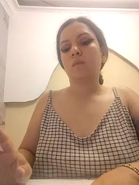 Abbyjoness21 online show from 10.13.25